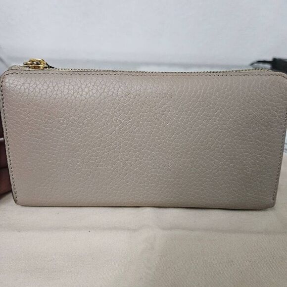 Louis Vuitton Taurillon portefeuille Comete long zip wallet - Picture 1 of 13